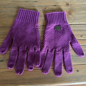 Burberry Purple Wool Blend Gloves